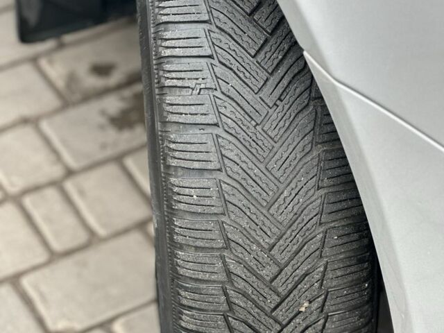 Серый Шкода Октавия, объемом двигателя 1.6 л и пробегом 178 тыс. км за 8700 $, фото 9 на Automoto.ua