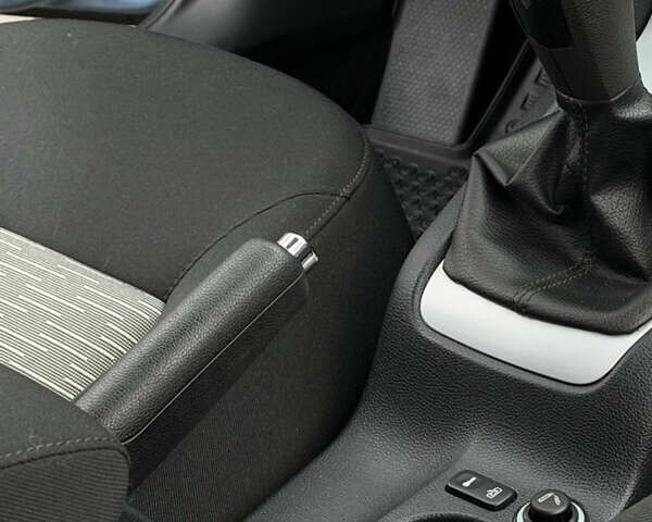 Сірий Шкода Октавія, об'ємом двигуна 1.6 л та пробігом 194 тис. км за 7650 $, фото 44 на Automoto.ua