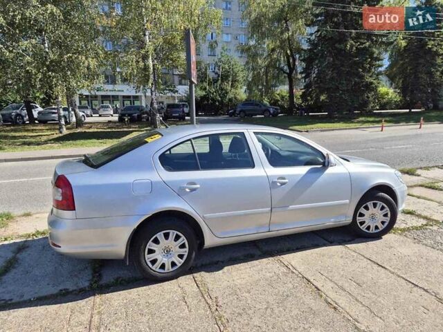 Серый Шкода Октавия, объемом двигателя 1.6 л и пробегом 194 тыс. км за 6800 $, фото 4 на Automoto.ua