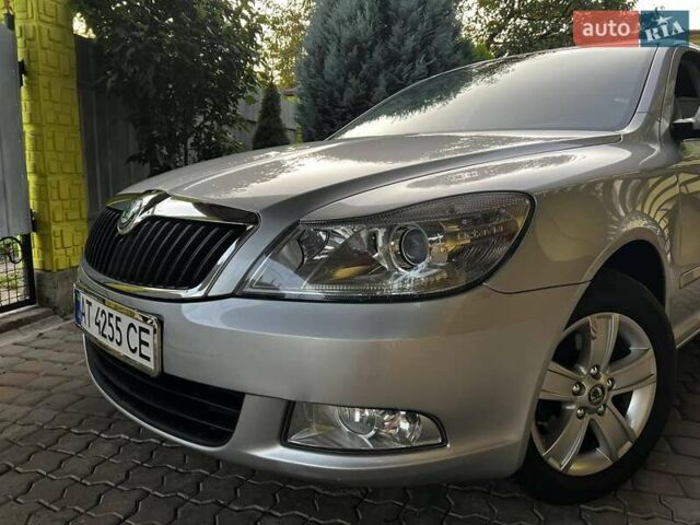 Сірий Шкода Октавія, об'ємом двигуна 1.6 л та пробігом 237 тис. км за 7800 $, фото 16 на Automoto.ua