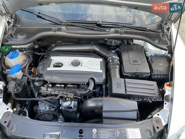 Сірий Шкода Октавія, об'ємом двигуна 1.8 л та пробігом 170 тис. км за 7500 $, фото 17 на Automoto.ua