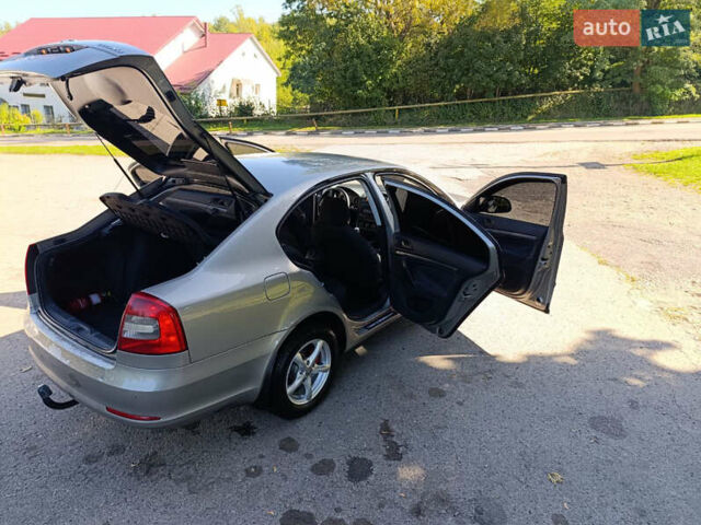 Сірий Шкода Октавія, об'ємом двигуна 1.6 л та пробігом 265 тис. км за 7100 $, фото 44 на Automoto.ua
