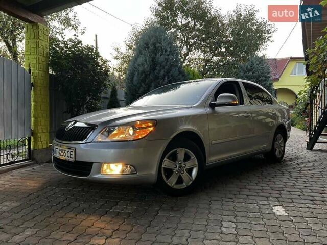 Сірий Шкода Октавія, об'ємом двигуна 1.6 л та пробігом 237 тис. км за 7800 $, фото 8 на Automoto.ua