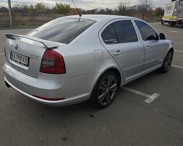 Сірий Шкода Октавія, об'ємом двигуна 1.98 л та пробігом 180 тис. км за 12888 $, фото 29 на Automoto.ua