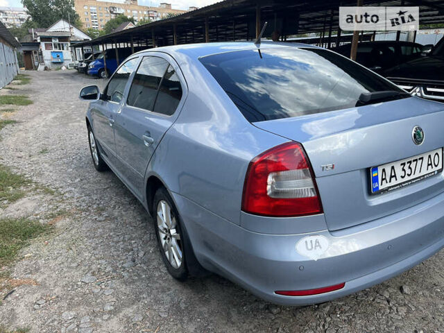 Сірий Шкода Октавія, об'ємом двигуна 1.8 л та пробігом 140 тис. км за 7500 $, фото 7 на Automoto.ua