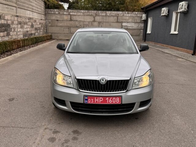 Сірий Шкода Октавія, об'ємом двигуна 1.4 л та пробігом 219 тис. км за 7400 $, фото 9 на Automoto.ua