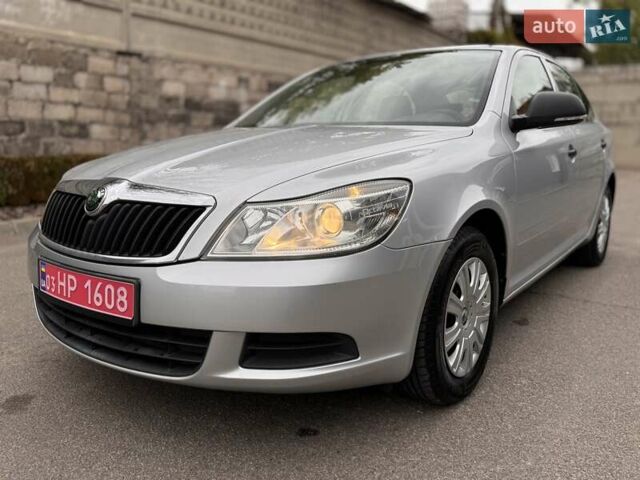 Серый Шкода Октавия, объемом двигателя 1.4 л и пробегом 219 тыс. км за 7400 $, фото 12 на Automoto.ua