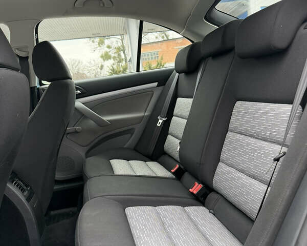 Сірий Шкода Октавія, об'ємом двигуна 1.6 л та пробігом 194 тис. км за 7650 $, фото 30 на Automoto.ua