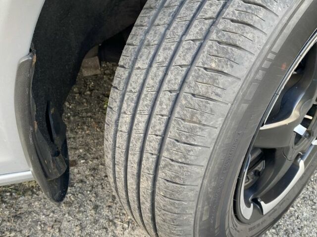 Сірий Шкода Октавія, об'ємом двигуна 1.8 л та пробігом 170 тис. км за 8000 $, фото 1 на Automoto.ua