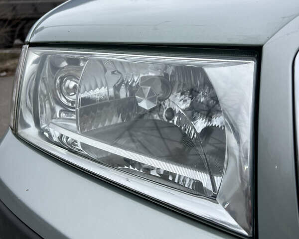 Серый Шкода Октавия, объемом двигателя 1.6 л и пробегом 224 тыс. км за 6450 $, фото 11 на Automoto.ua