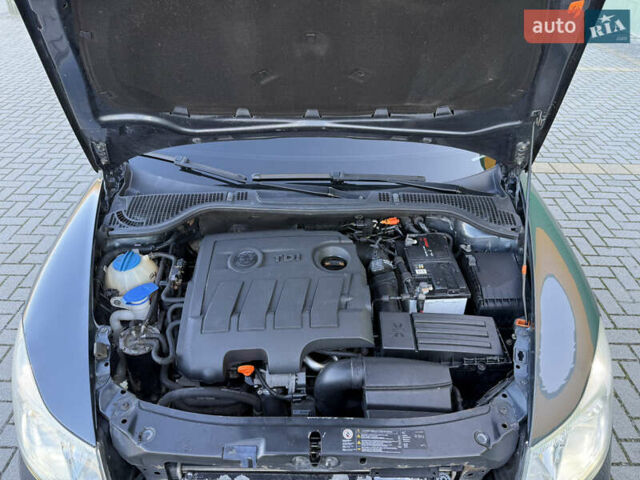 Серый Шкода Октавия, объемом двигателя 1.6 л и пробегом 315 тыс. км за 7800 $, фото 26 на Automoto.ua