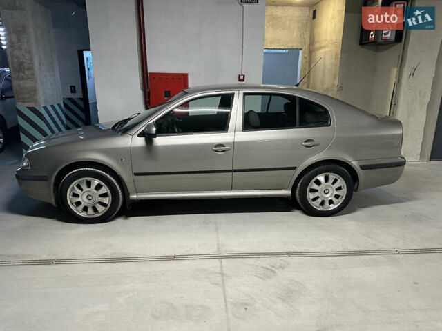 Сірий Шкода Октавія, об'ємом двигуна 1.6 л та пробігом 200 тис. км за 6900 $, фото 30 на Automoto.ua