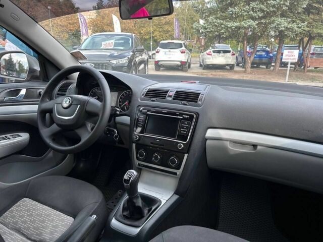 Серый Шкода Октавия, объемом двигателя 1.9 л и пробегом 217 тыс. км за 6200 $, фото 9 на Automoto.ua