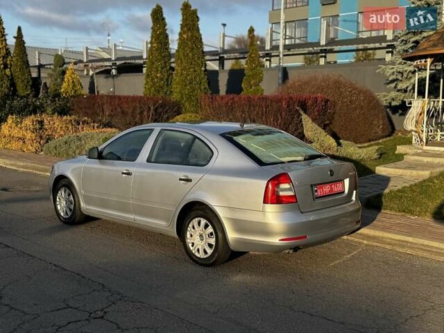 Серый Шкода Октавия, объемом двигателя 1.4 л и пробегом 220 тыс. км за 7300 $, фото 6 на Automoto.ua