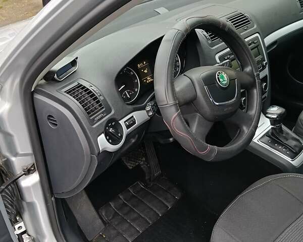 Серый Шкода Октавия, объемом двигателя 1.8 л и пробегом 101 тыс. км за 8500 $, фото 5 на Automoto.ua