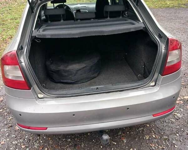 Серый Шкода Октавия, объемом двигателя 1.6 л и пробегом 247 тыс. км за 6750 $, фото 19 на Automoto.ua