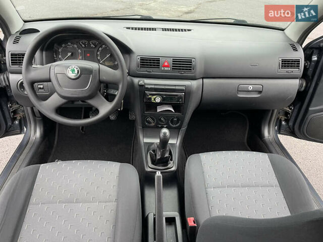 Сірий Шкода Октавія, об'ємом двигуна 1.6 л та пробігом 150 тис. км за 7500 $, фото 63 на Automoto.ua