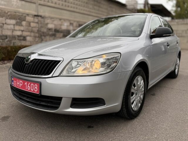 Сірий Шкода Октавія, об'ємом двигуна 1.4 л та пробігом 219 тис. км за 7400 $, фото 7 на Automoto.ua