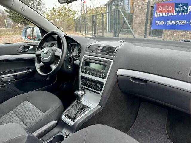 Сірий Шкода Октавія, об'ємом двигуна 0 л та пробігом 151 тис. км за 9450 $, фото 34 на Automoto.ua