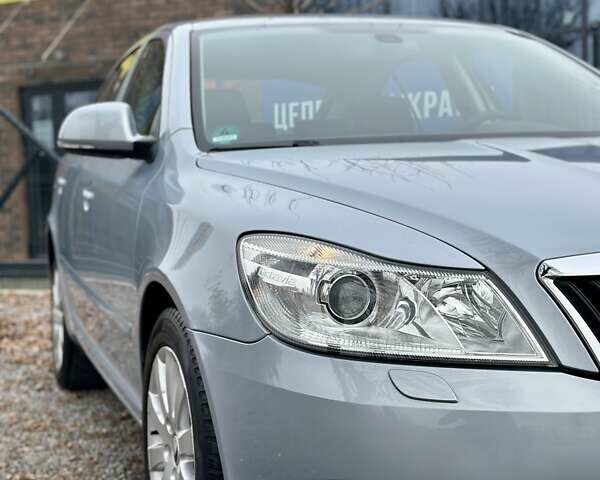 Сірий Шкода Октавія, об'ємом двигуна 0 л та пробігом 151 тис. км за 9450 $, фото 4 на Automoto.ua