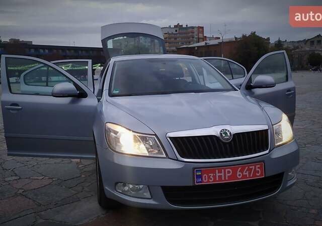 Сірий Шкода Октавія, об'ємом двигуна 1.4 л та пробігом 161 тис. км за 7800 $, фото 165 на Automoto.ua