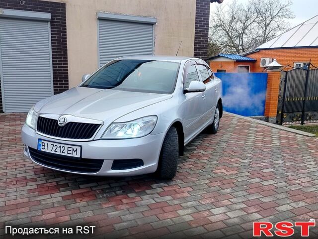 Серый Шкода Октавия, объемом двигателя 1.6 л и пробегом 180 тыс. км за 7250 $, фото 5 на Automoto.ua