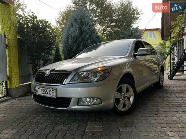Сірий Шкода Октавія, об'ємом двигуна 1.6 л та пробігом 237 тис. км за 7800 $, фото 23 на Automoto.ua