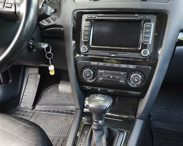 Серый Шкода Октавия, объемом двигателя 1.8 л и пробегом 225 тыс. км за 9899 $, фото 6 на Automoto.ua