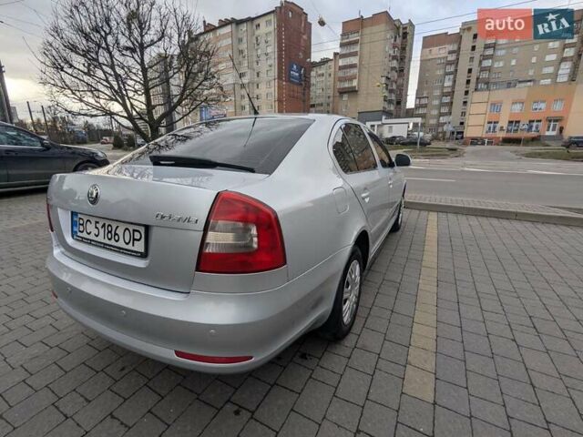 Сірий Шкода Октавія, об'ємом двигуна 1.8 л та пробігом 221 тис. км за 6600 $, фото 4 на Automoto.ua