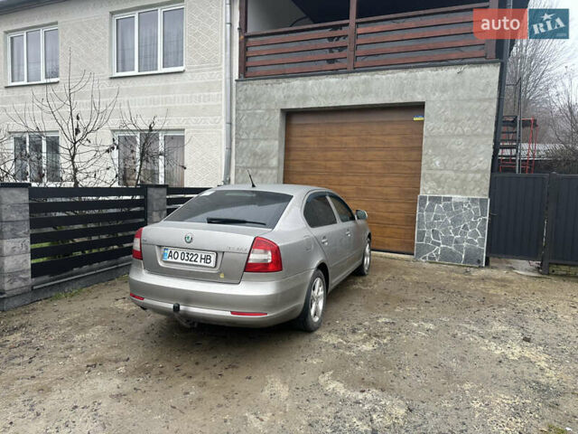 Серый Шкода Октавия, объемом двигателя 1.6 л и пробегом 290 тыс. км за 6600 $, фото 5 на Automoto.ua