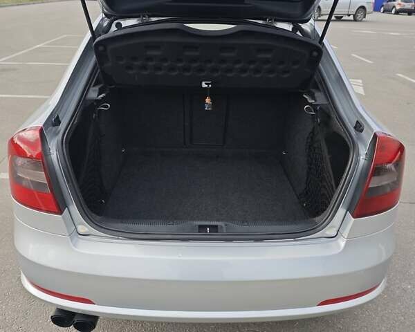 Сірий Шкода Октавія, об'ємом двигуна 1.98 л та пробігом 180 тис. км за 12888 $, фото 34 на Automoto.ua