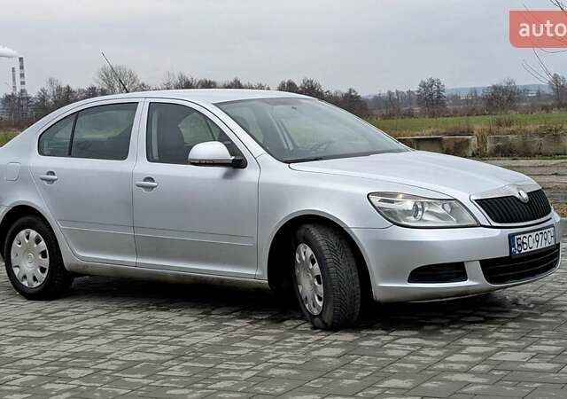 Серый Шкода Октавия, объемом двигателя 1.9 л и пробегом 285 тыс. км за 3850 $, фото 1 на Automoto.ua