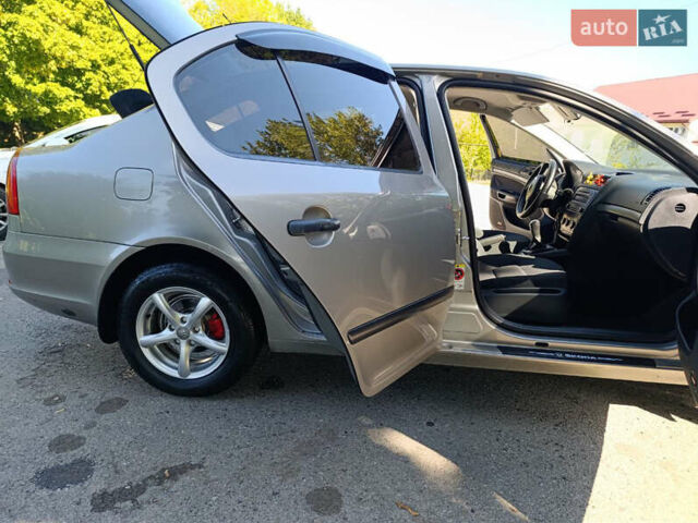 Сірий Шкода Октавія, об'ємом двигуна 1.6 л та пробігом 265 тис. км за 7100 $, фото 47 на Automoto.ua