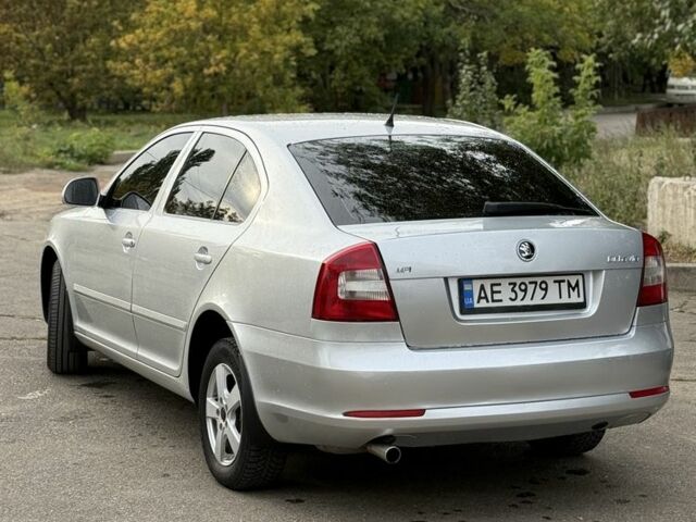 Серый Шкода Октавия, объемом двигателя 1.6 л и пробегом 265 тыс. км за 7150 $, фото 2 на Automoto.ua