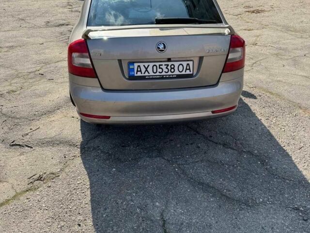 Сірий Шкода Октавія, об'ємом двигуна 1.8 л та пробігом 150 тис. км за 7500 $, фото 1 на Automoto.ua