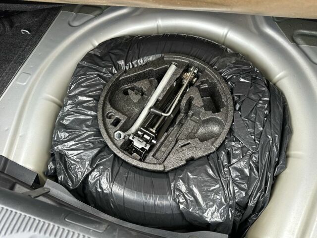 Серый Шкода Октавия, объемом двигателя 1.6 л и пробегом 178 тыс. км за 8700 $, фото 19 на Automoto.ua