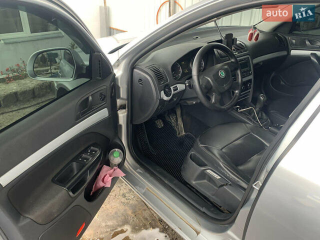 Сірий Шкода Октавія, об'ємом двигуна 1.6 л та пробігом 288 тис. км за 6200 $, фото 7 на Automoto.ua