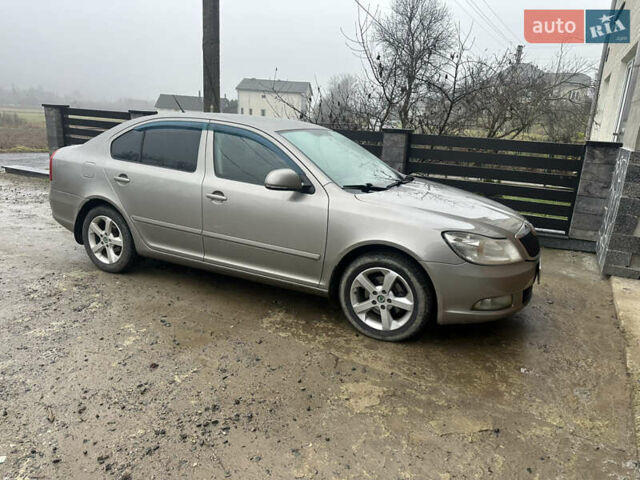 Серый Шкода Октавия, объемом двигателя 1.6 л и пробегом 290 тыс. км за 6600 $, фото 6 на Automoto.ua