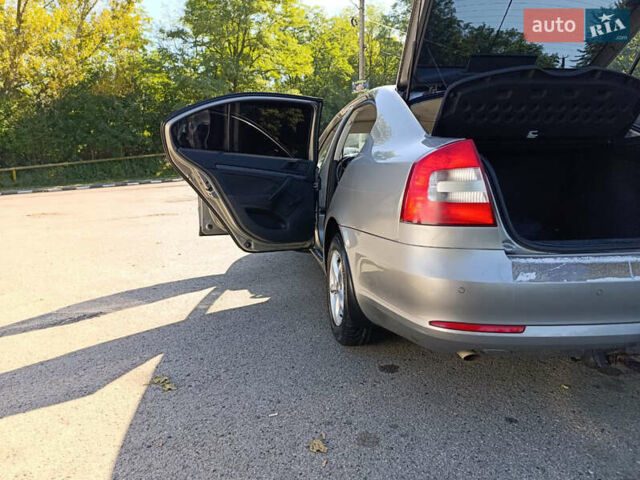 Сірий Шкода Октавія, об'ємом двигуна 1.6 л та пробігом 265 тис. км за 7100 $, фото 48 на Automoto.ua
