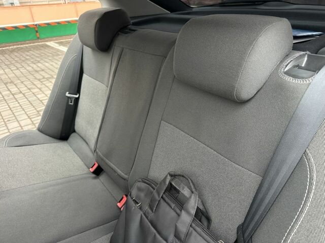 Серый Шкода Октавия, объемом двигателя 1.6 л и пробегом 178 тыс. км за 8700 $, фото 17 на Automoto.ua