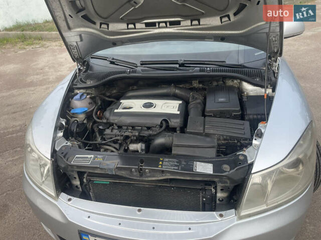 Серый Шкода Октавия, объемом двигателя 1.8 л и пробегом 260 тыс. км за 7600 $, фото 7 на Automoto.ua