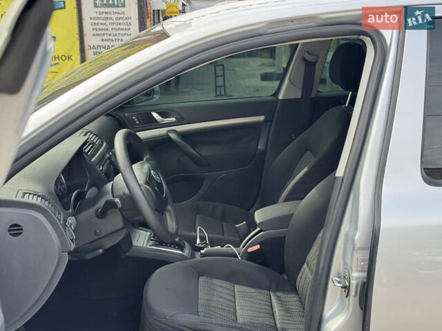 Сірий Шкода Октавія, об'ємом двигуна 1.8 л та пробігом 259 тис. км за 7500 $, фото 46 на Automoto.ua