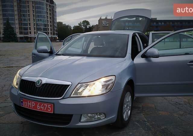 Сірий Шкода Октавія, об'ємом двигуна 1.4 л та пробігом 161 тис. км за 7800 $, фото 167 на Automoto.ua
