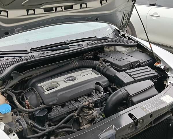 Серый Шкода Октавия, объемом двигателя 1.8 л и пробегом 101 тыс. км за 8500 $, фото 8 на Automoto.ua