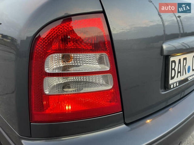 Сірий Шкода Октавія, об'ємом двигуна 1.6 л та пробігом 150 тис. км за 7650 $, фото 36 на Automoto.ua