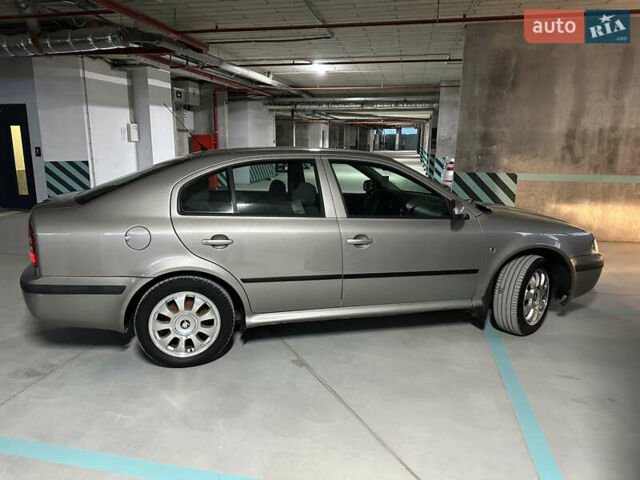 Сірий Шкода Октавія, об'ємом двигуна 1.6 л та пробігом 200 тис. км за 6900 $, фото 20 на Automoto.ua