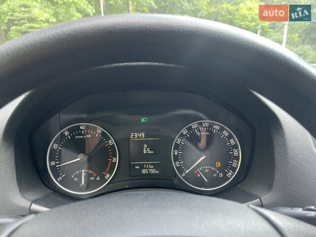 Серый Шкода Октавия, объемом двигателя 1.8 л и пробегом 185 тыс. км за 7600 $, фото 47 на Automoto.ua