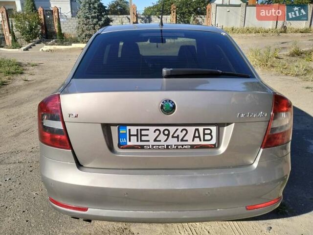 Серый Шкода Октавия, объемом двигателя 1.8 л и пробегом 137 тыс. км за 7850 $, фото 26 на Automoto.ua