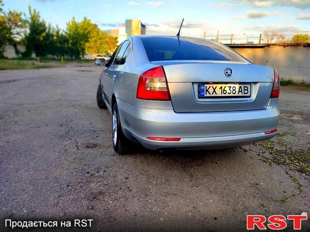 Сірий Шкода Октавія, об'ємом двигуна 1.8 л та пробігом 246 тис. км за 7500 $, фото 2 на Automoto.ua