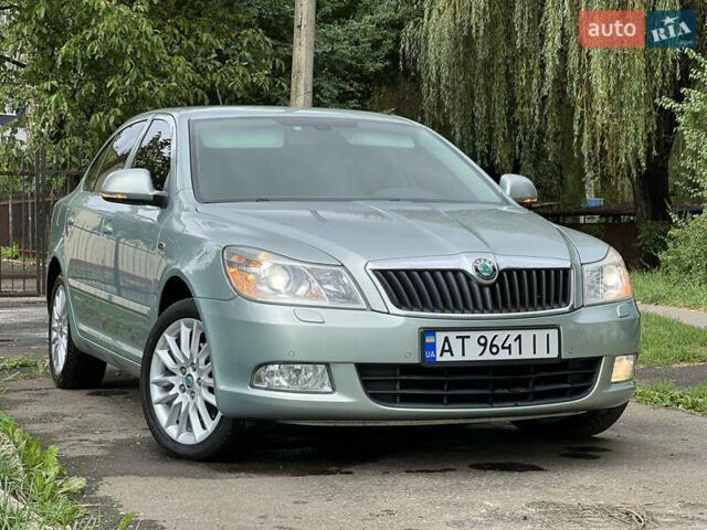 Сірий Шкода Октавія, об'ємом двигуна 1.97 л та пробігом 273 тис. км за 10799 $, фото 9 на Automoto.ua